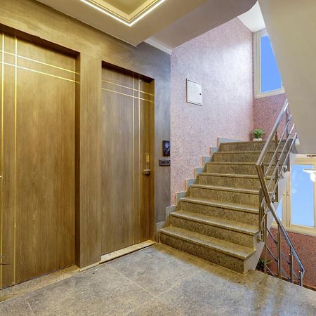 Hotel Armani Suites By Smart Group Ню Делхи Екстериор снимка