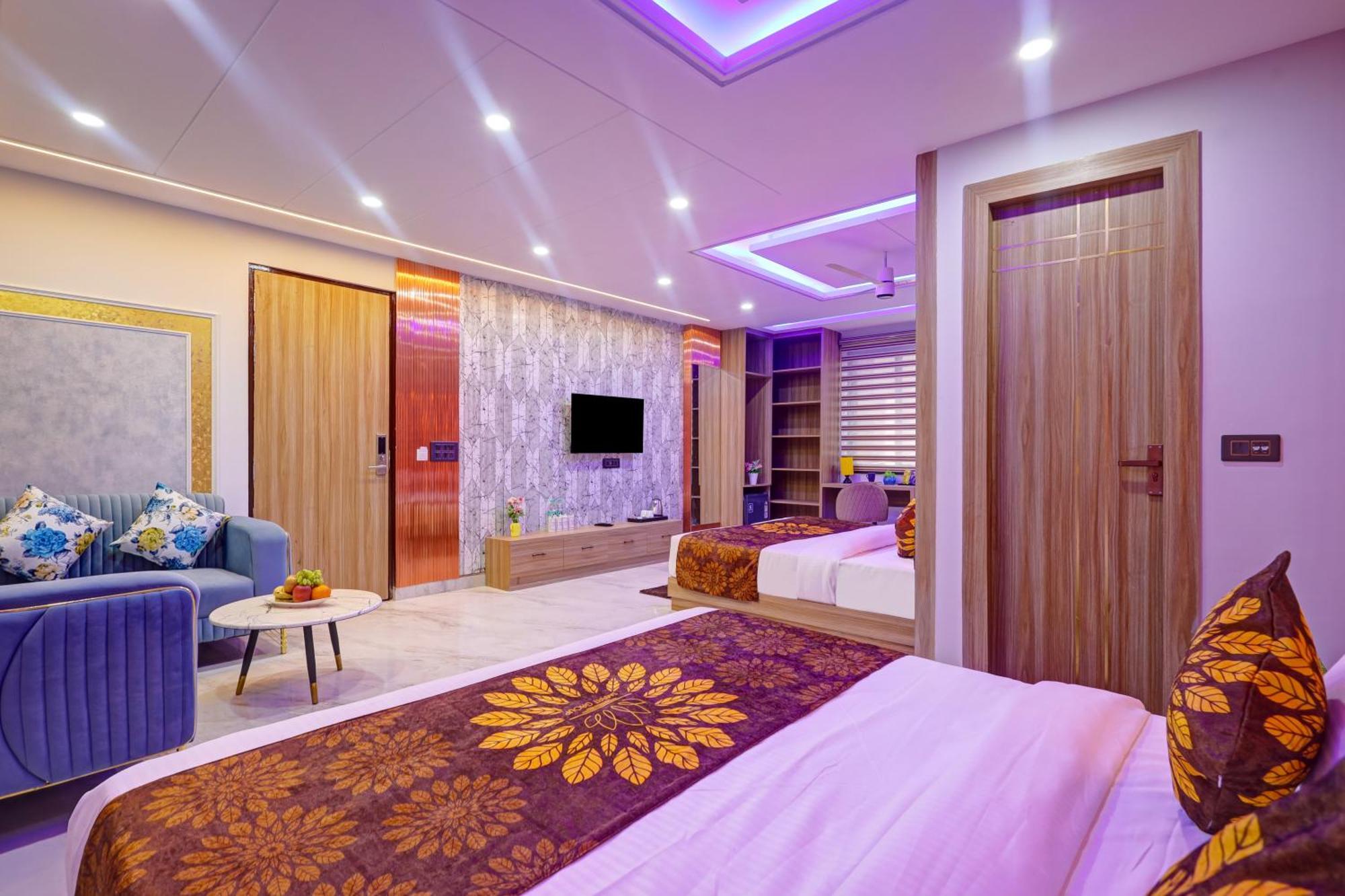 Hotel Armani Suites By Smart Group Ню Делхи Екстериор снимка